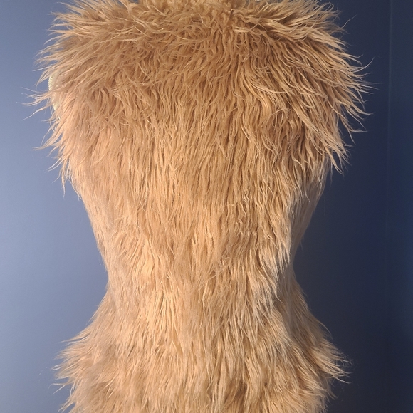 Fuzzy open front vest coat - Picture 2 of 3